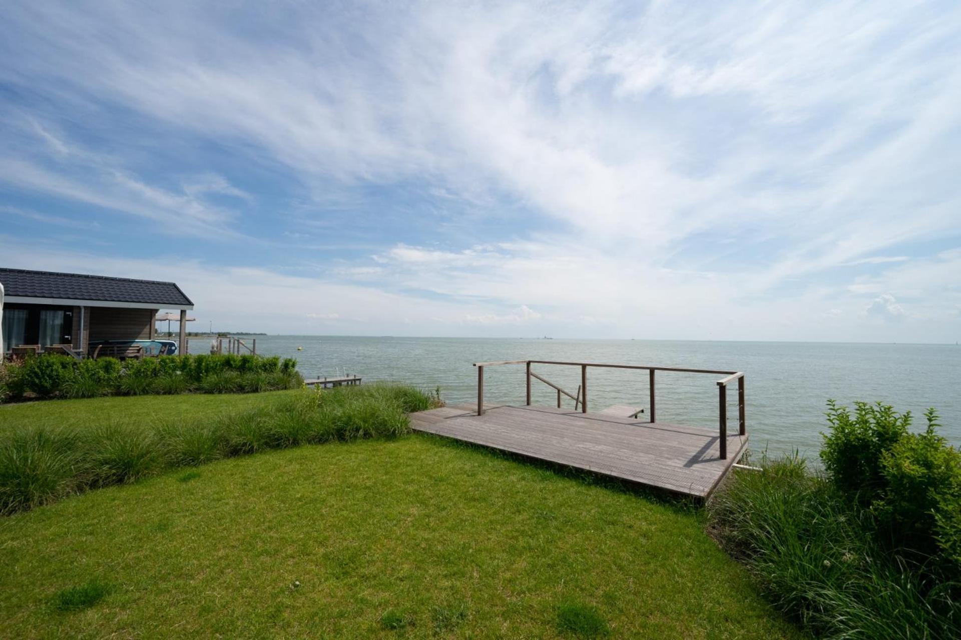 Europarcs Markermeer Bovenkarspel Ruang foto